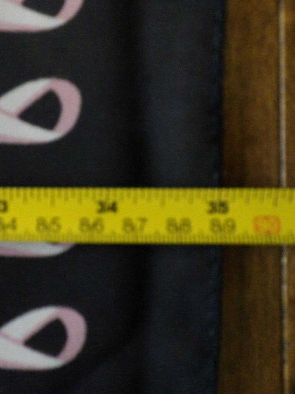 Peter Nygard Women's Scarf - Breast Cancer Awareness 35" Square and Bracelet - Picture 6 of 12